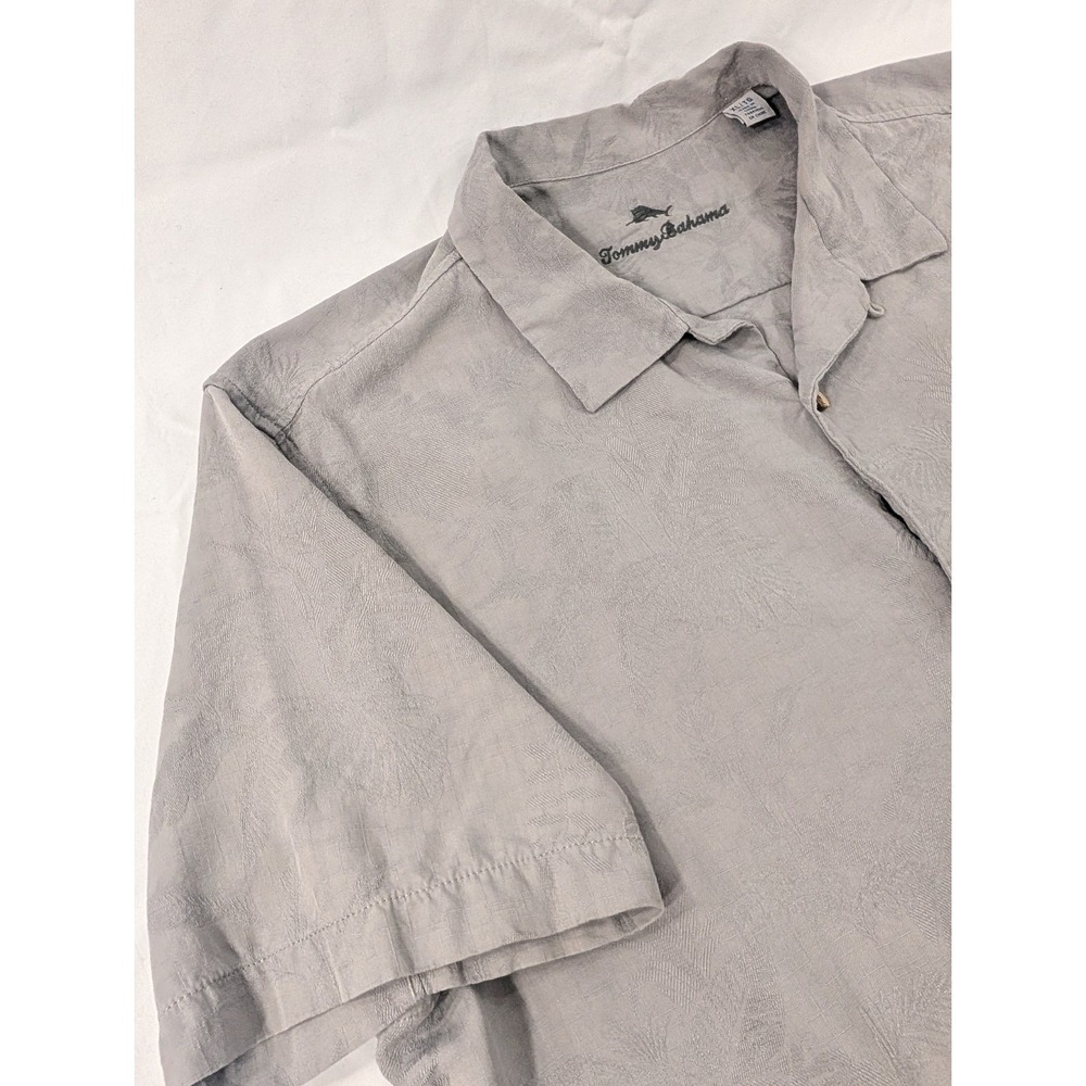 Tommy‎ Bahama Original Fit  Silk Short Sleeve Subtle Floral Shark Skin Gray XL